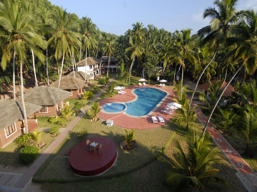 Abad Harmonia Ayurvedic Beach Resort Kovalam Exterior foto